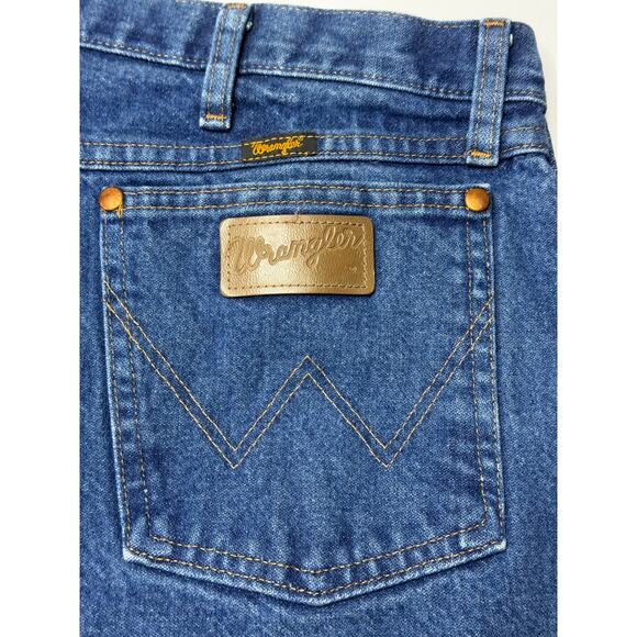Wrangler 13MWZPW Men's Regular Fit Straight Leg Blue Jeans - Size 42x29.5 - Picture 5 of 6